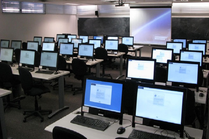 Gurukul Peach Valley International School Rajgarh-Computer-Lab
