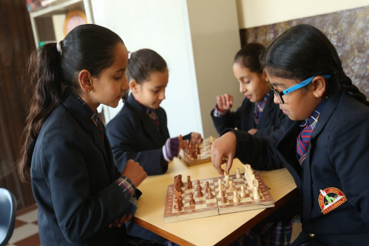 Him Gurukul International School-Sports