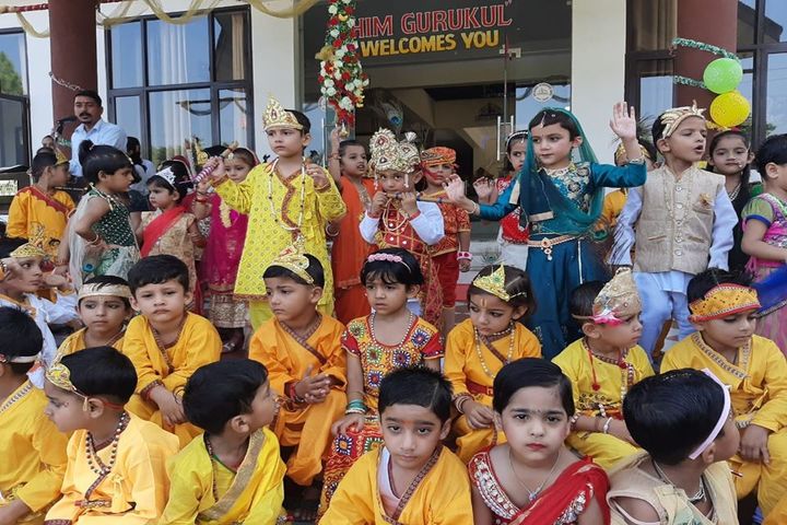 Him Gurukul International School-Festival Celebration