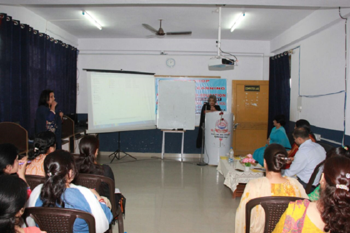 I B Dav Public School-Workshop