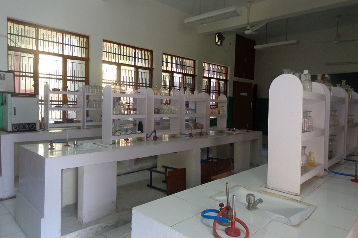 Kendriya Vidyalaya No 2-Chemistry-Lab