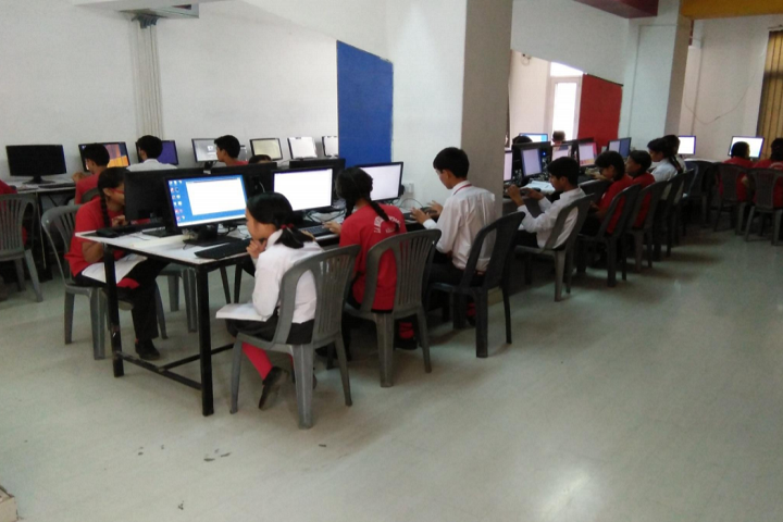 La Montessori School-Computer-Lab