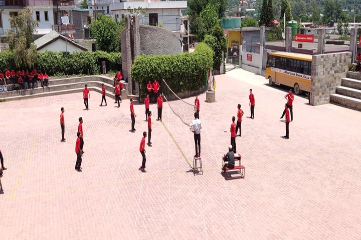 La Montessori School-Sports