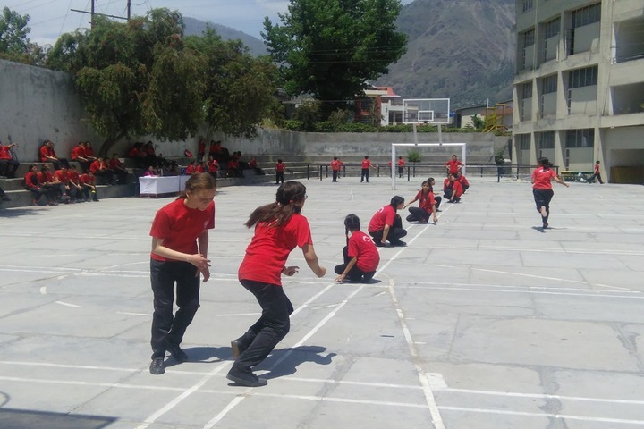 La Montessori School-Sports1