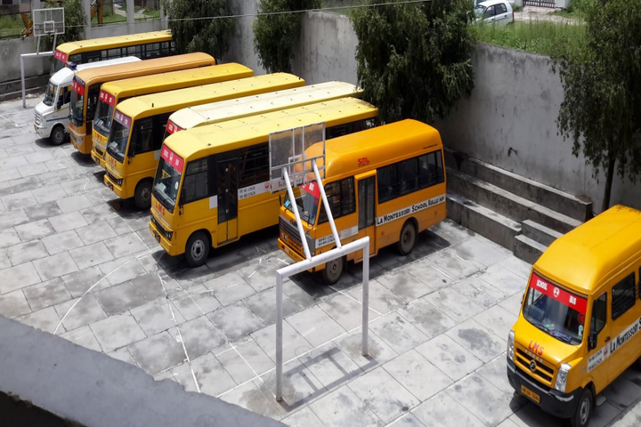 La Montessori School-Transport
