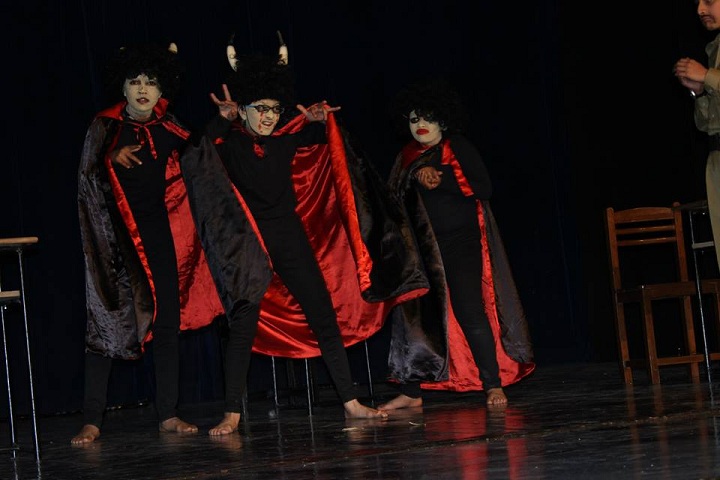 Lawrence School-Drama1