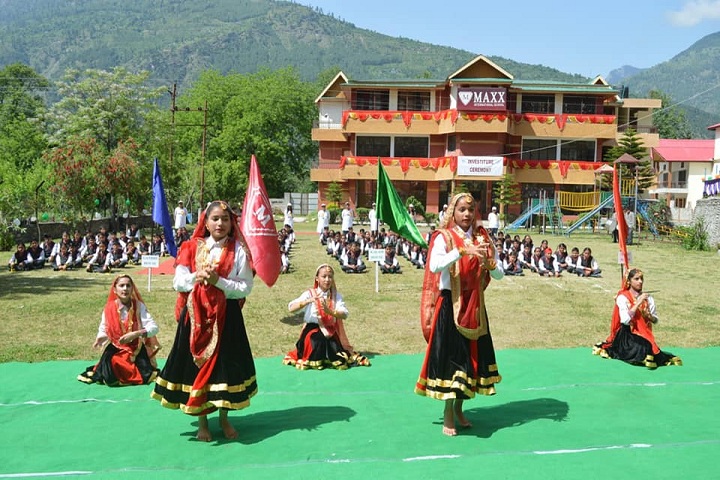 Maxx International School-Dance
