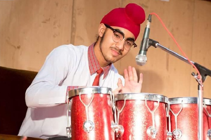 Maxx International School-Music