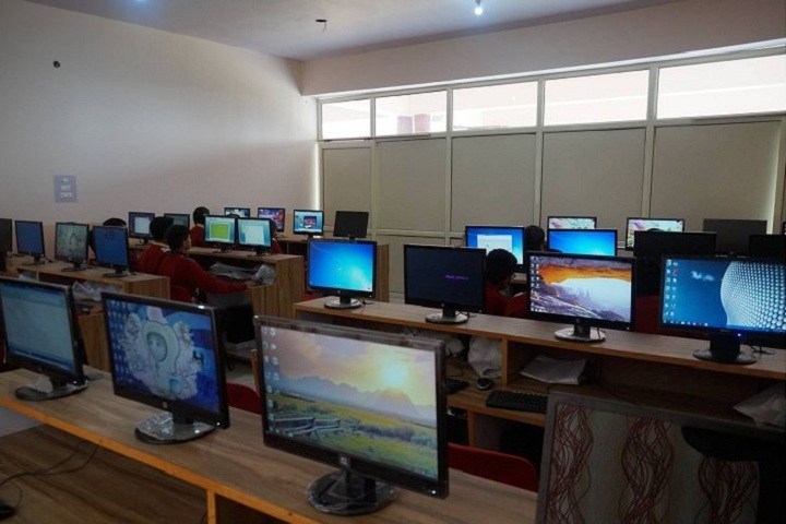 Mount Maurya International-Computer-Lab