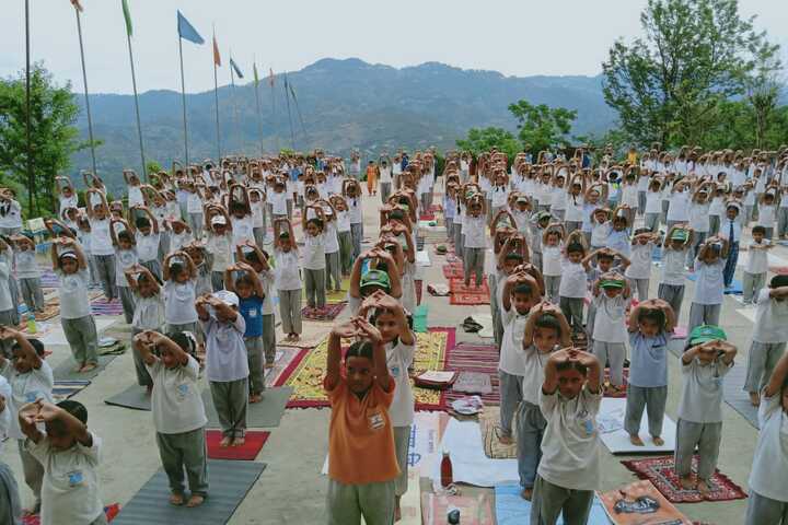 Mount Shivalik Public School-Yoga Day