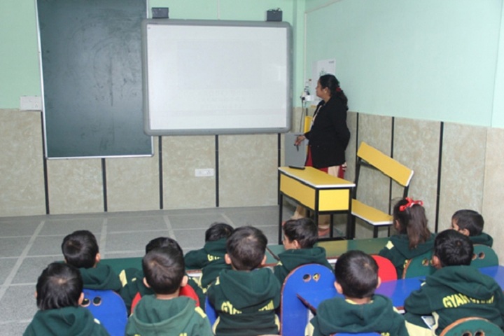New Gyan Dham Public School-Smart-Classroom