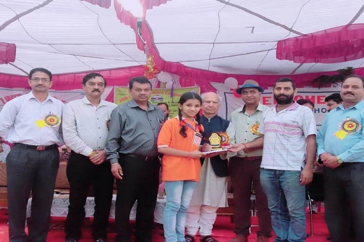 Rainbow World School-Annual Prize Distribution
