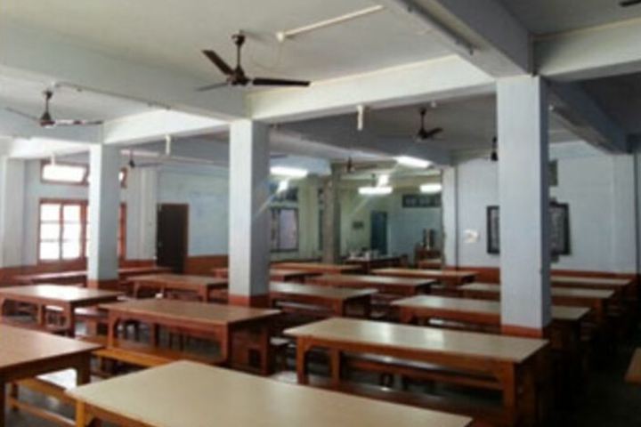 Ramakrishna Sarada Mission-Classroom