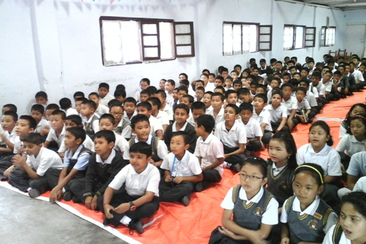 Roopland Public School-Hall