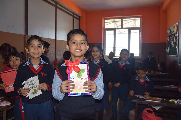 Seven Star Senior Secondary Public School-Card Making Activity