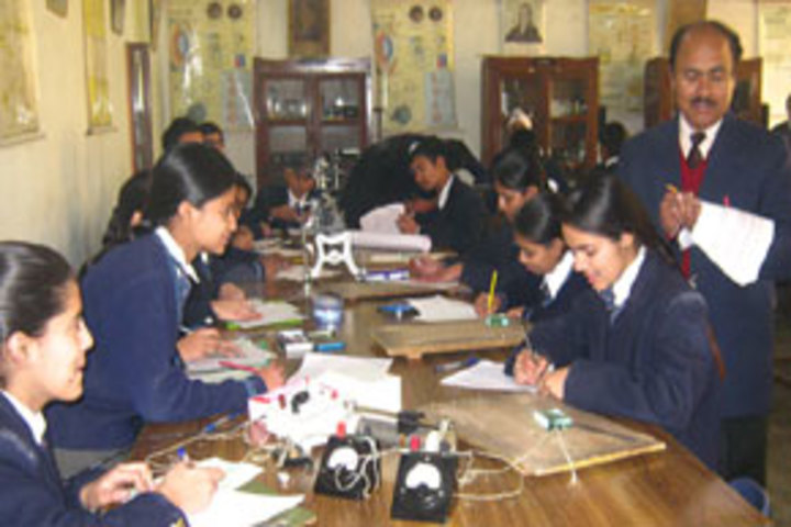 BSF Senior Secondary School-Laboratory