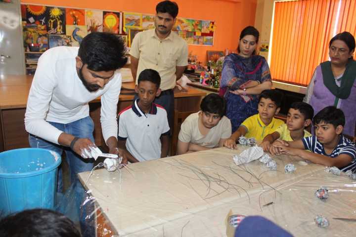 Banyan International School-Painting Room