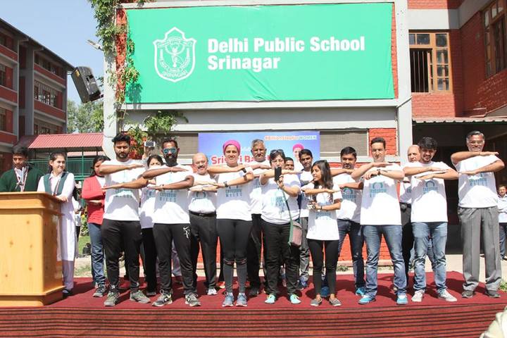 Delhi public School-Yoga