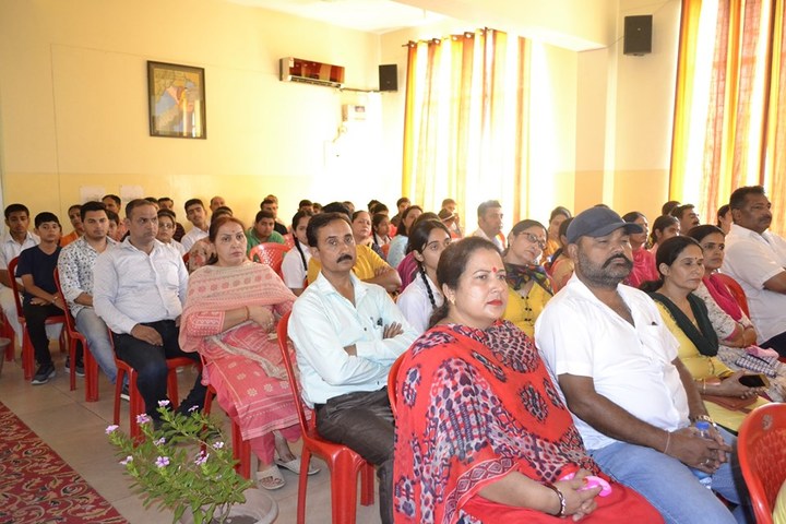 Delhi Public School-Parents Meeting