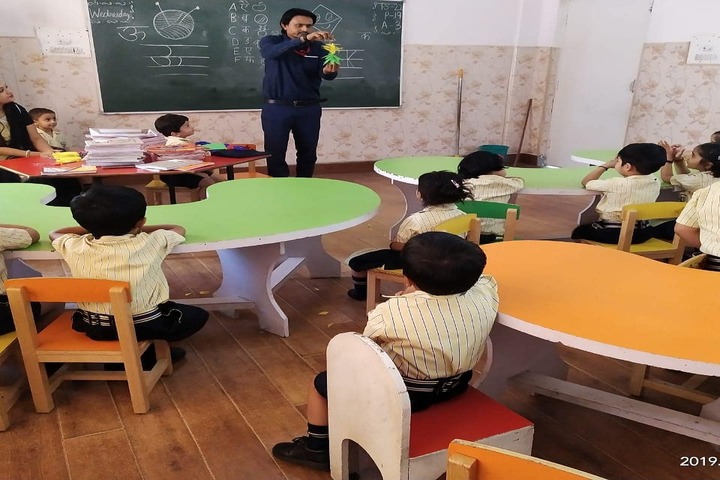 Delhi Public School-School -Class Room