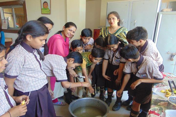 Galaxy Public School-Food Making