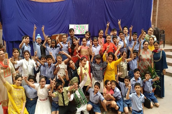 Heritage School-Friendship Day