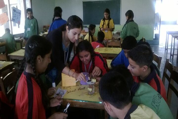 K C International School-Lab