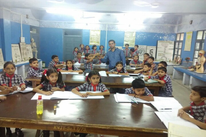 Kendriya Vidyalaya-Biology Lab