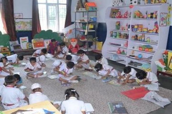 R M Public School-Arts
