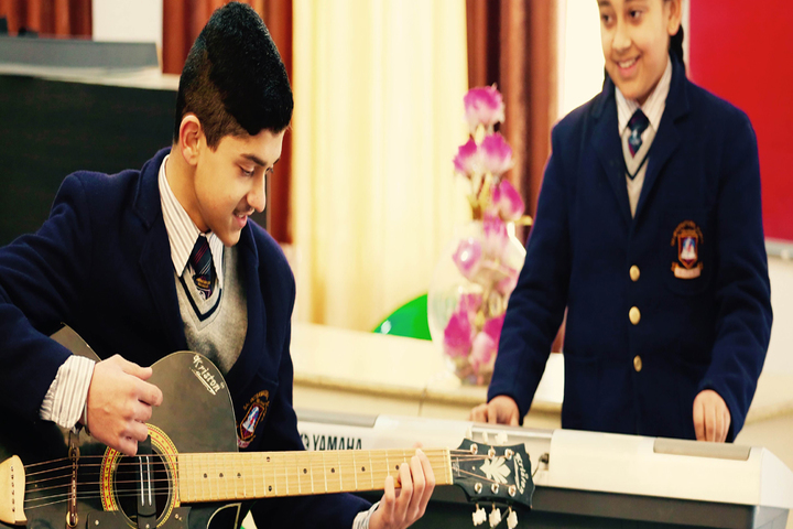 Sai International School-Guitar Player