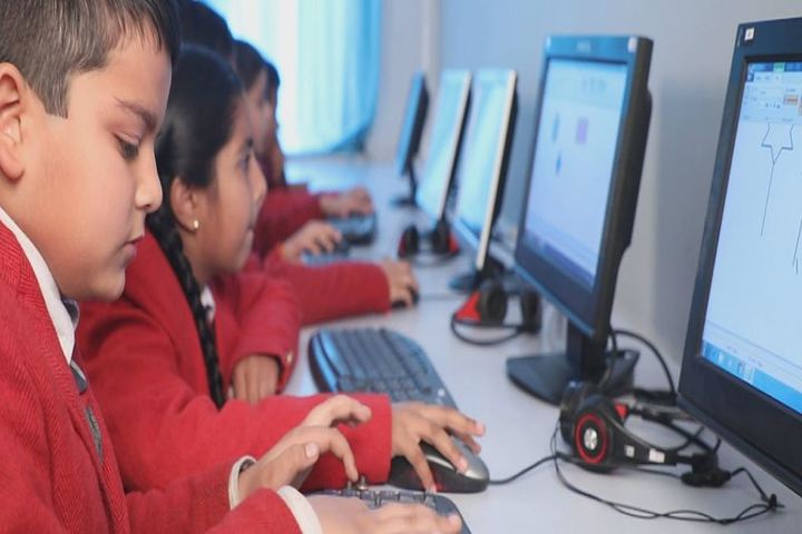 Springdales School-Computer Lab