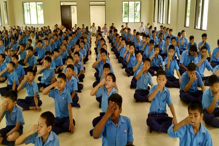 Vivekanand Kendra Vidyalaya-Yoga
