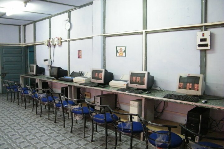 Vivekananda Kendra Vidyalaya-Computer Lab