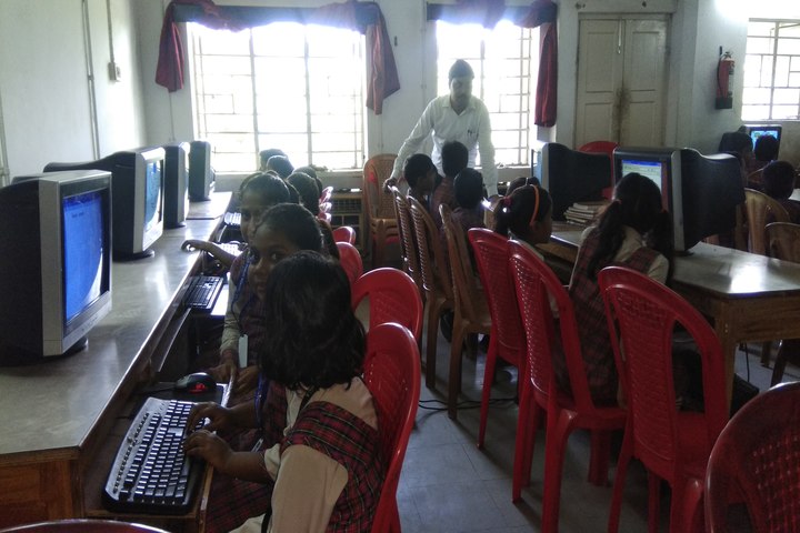 D A V Public School-Computer Lab