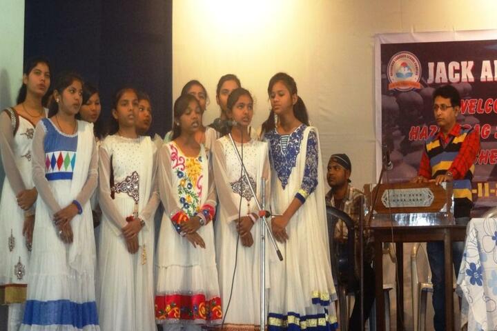 Jack And Jill School-Singing