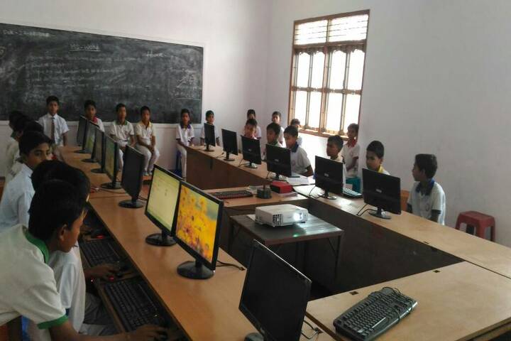 Lord Krishna School-Computer Lab