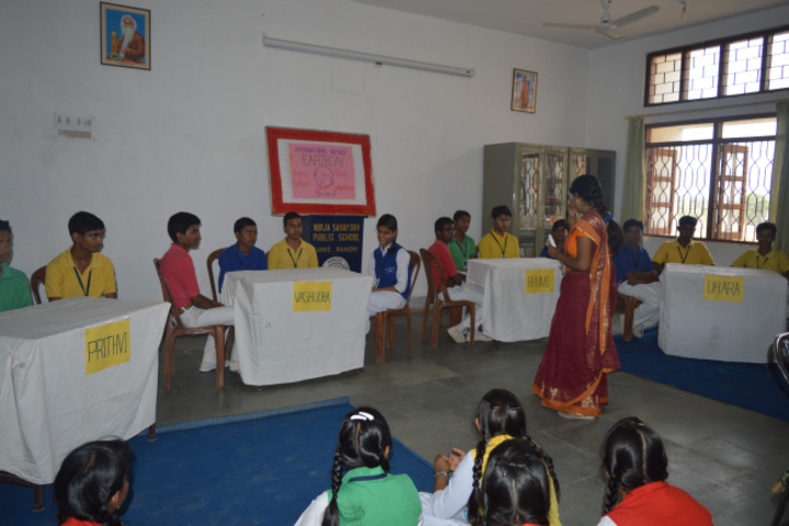 Nirja Sahay Dav Public School-Quiz Competition