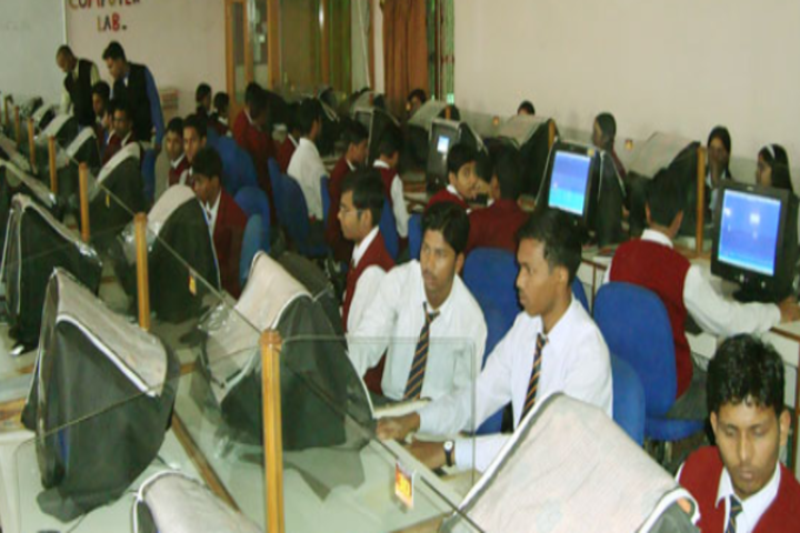 Oxford Public School-Computer Lab