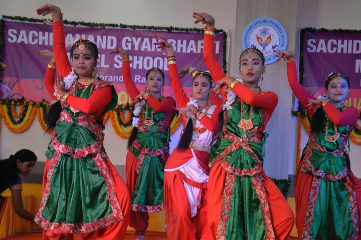 Sachidanand Gyan Bharti Model School-Annual Prize Distribution Day