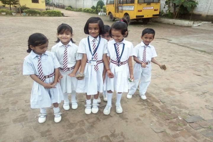 Sarvoday Niketan-Students