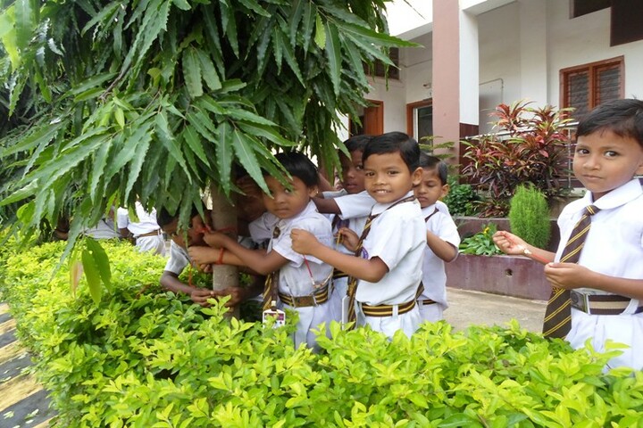 Shradhanand Bal Mandir Senior Secondary School-Students