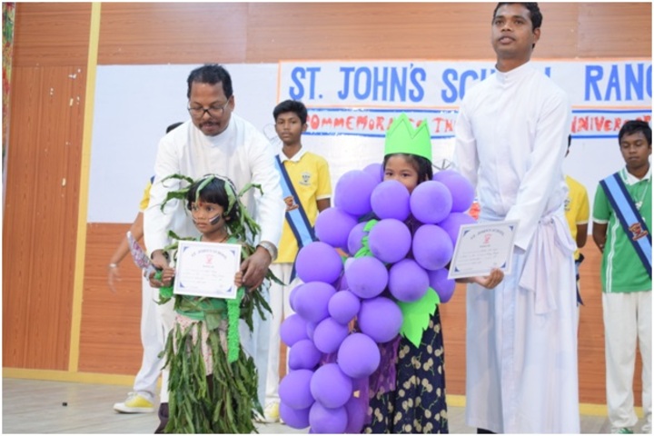 St Johns School-Fancy Dress