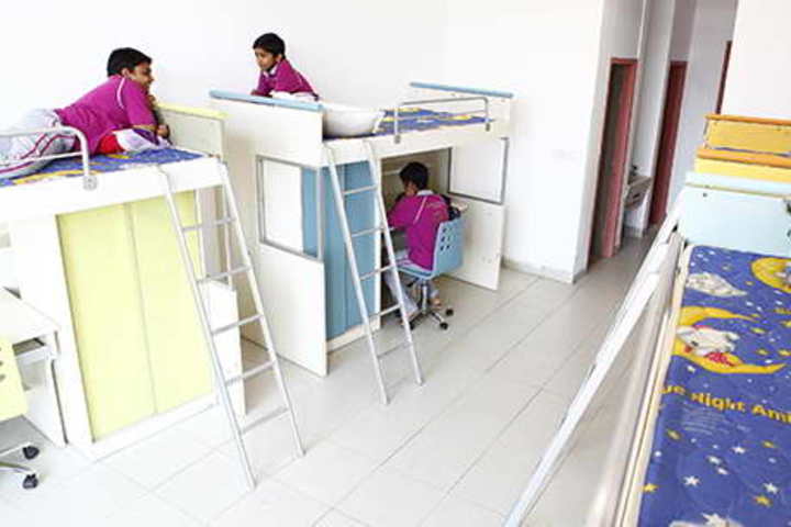 Taurian World City-Boys Hostel Room