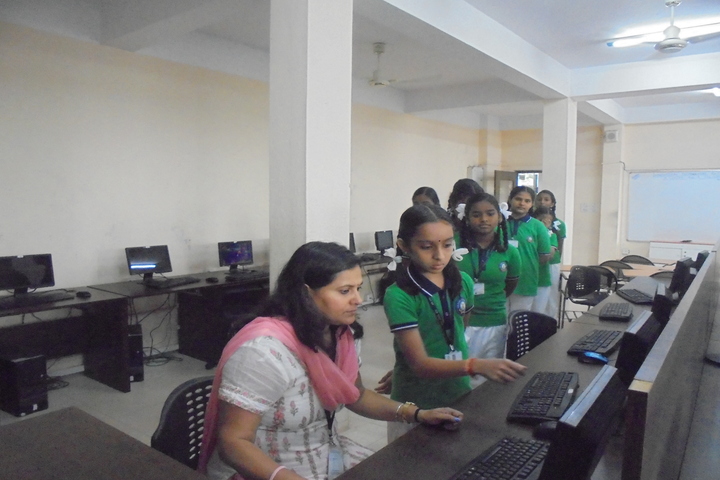 Air Force School-Computer Lab