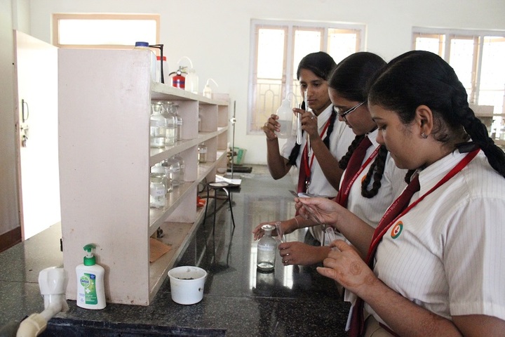 Amara Jyothi Public School-Chemistry Lab