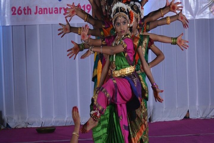 Aryan English Medium School-Dances