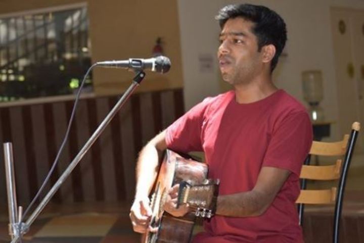 Auro Mirra International School-Singing