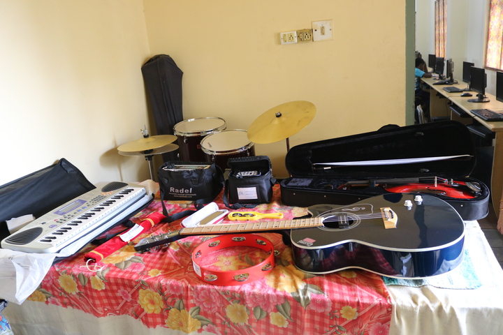 B E L School-Music Room