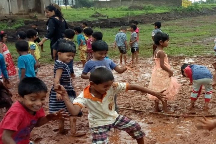 Bharatesh Central School-Activities