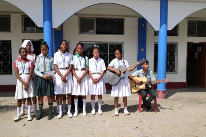 Blue Bird School-Singing
